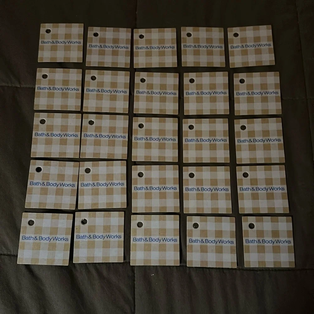 Bath & Body Works Small Cardboard Gingham Gift Tags